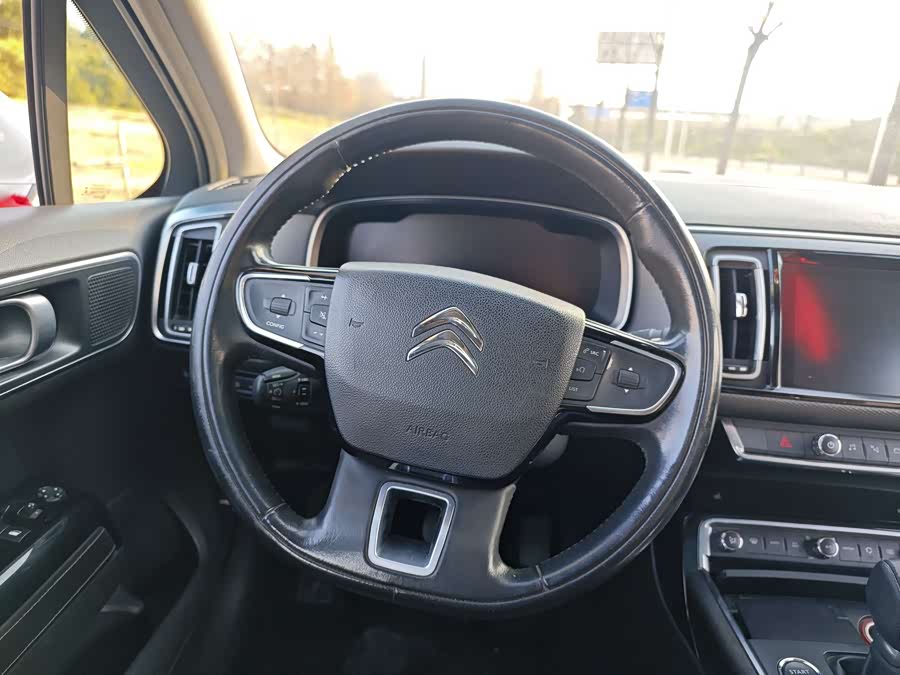Citroen C6 2018 image de voiture #10