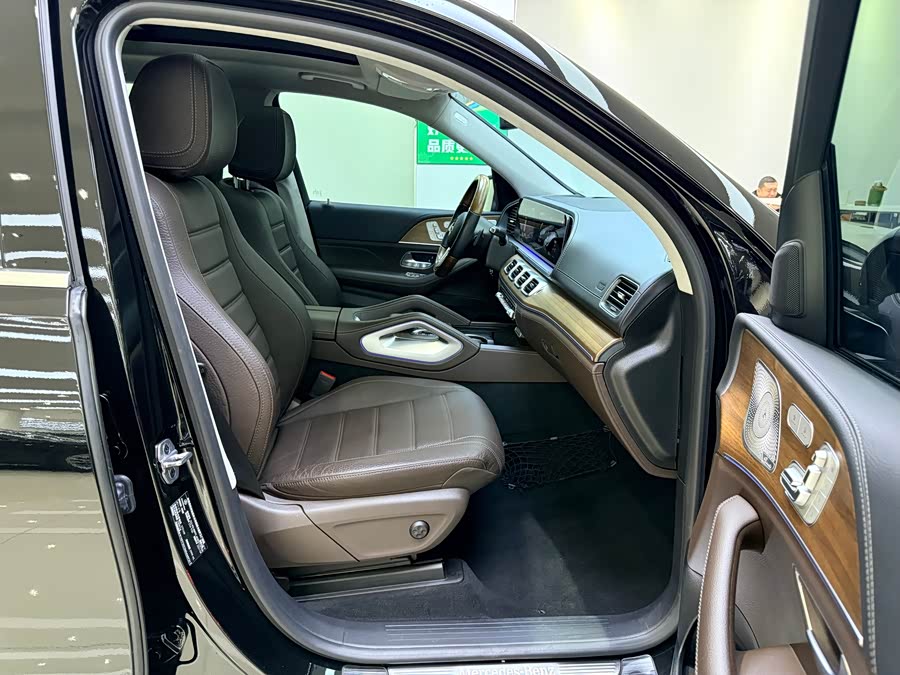 Mercedes-Benz GLS Class 2021 #10 Mercedes-Benz GLS Class 2021 car image #10