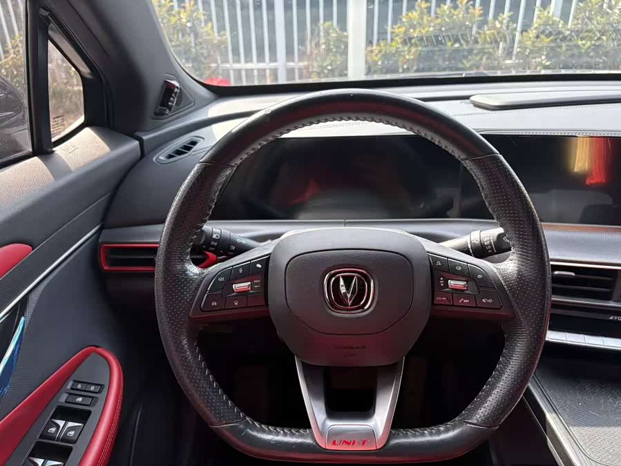 Changan UNI-T 2021 car image #10