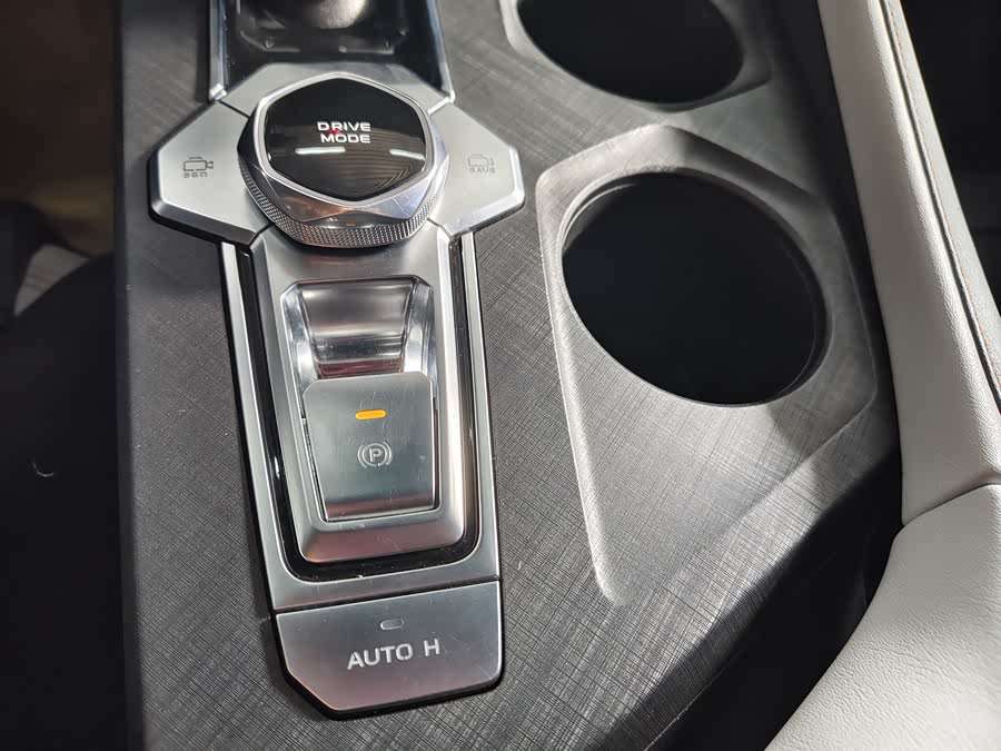 Changan UNI-V iDD 2024 car image #10