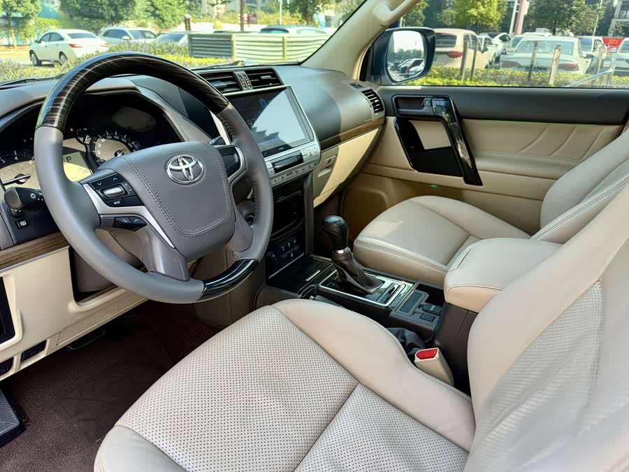 Toyota 2020 car image #10