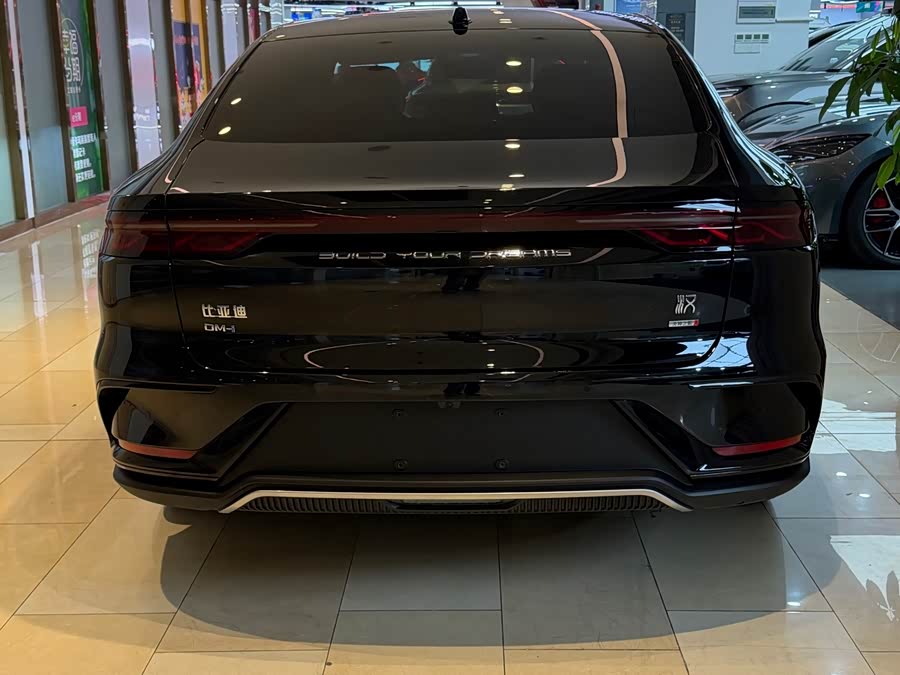 BYD Han 2025 car image #10