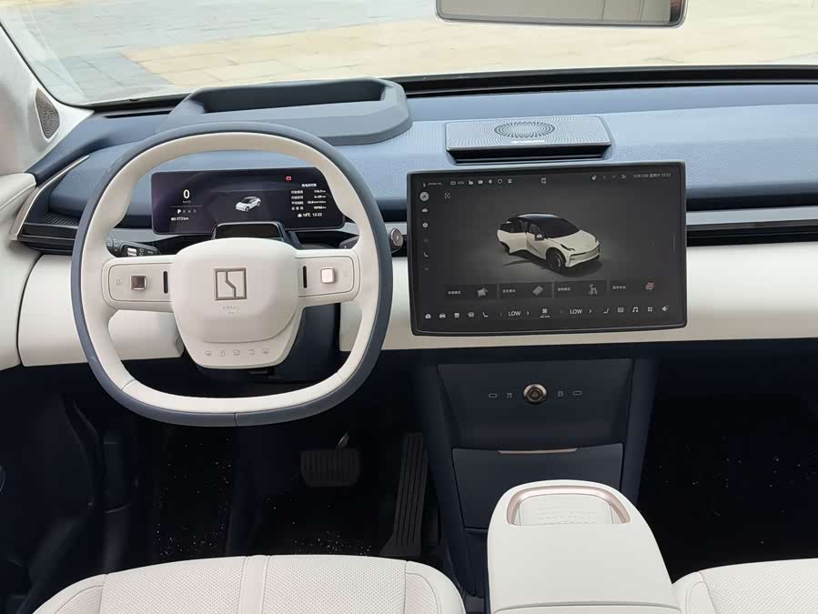 极氪 极氪X 2025 汽车图片 #10
