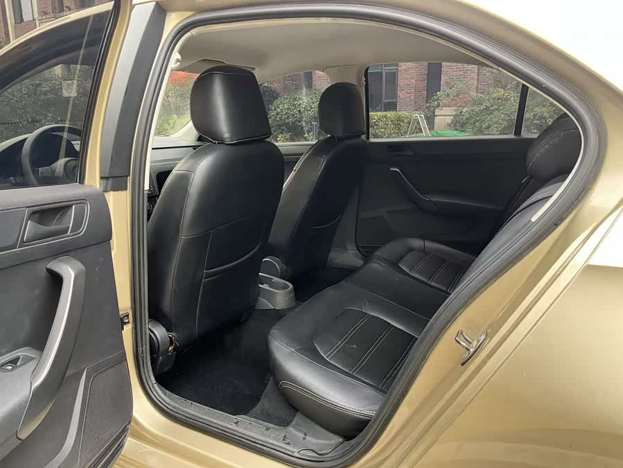 Volkswagen Santana 2014 #10 Volkswagen Santana 2014 immagine di auto #10