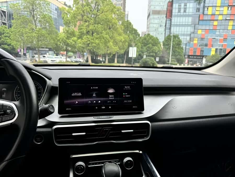 GEELY Coolray 2020 car image #10