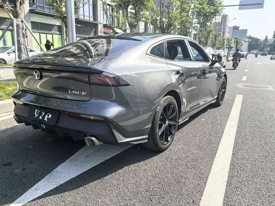 Changan UNI-V 2022 immagine di auto #10