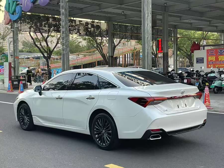 Toyota Avalon 2019 #10 Toyota Avalon 2019 car image #10