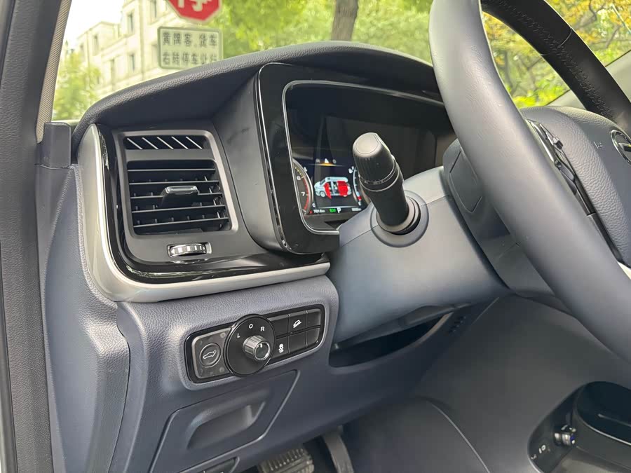 GAC Trumpchi M8 2024 car image #10