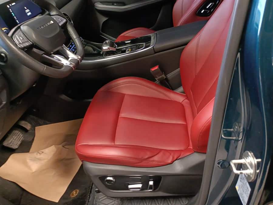 Forthing T5 EVO 2021 car image #10