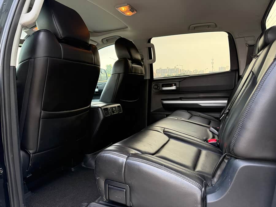 Toyota Tundra 2017 immagine di auto #10