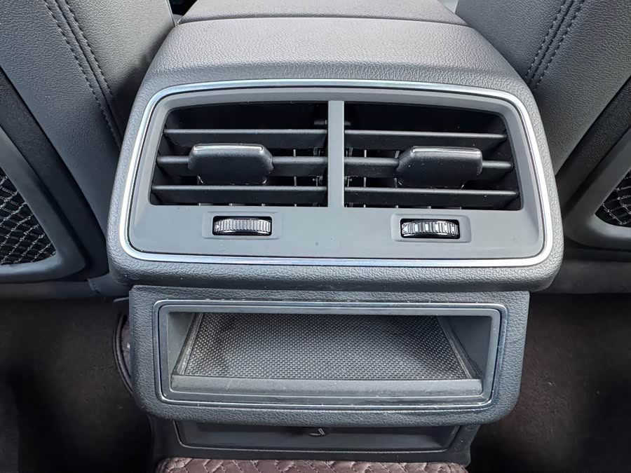 奥迪 奥迪A6(进口) 2022 汽车图片 #10