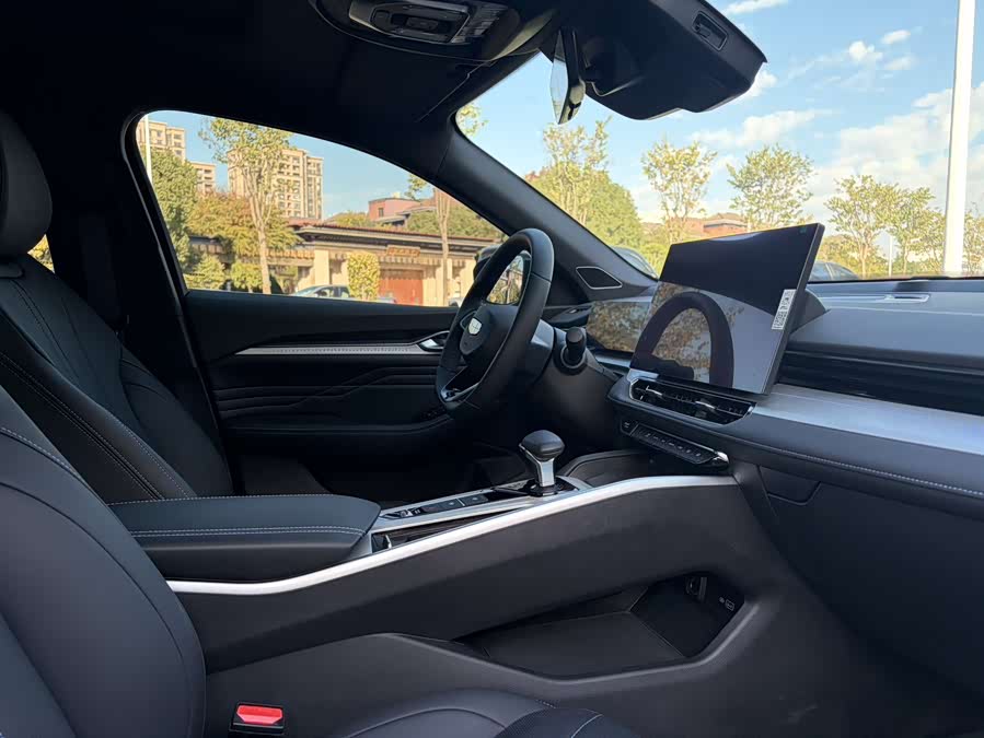 GEELY Preface 2025 #10 GEELY Preface 2025 car image #10