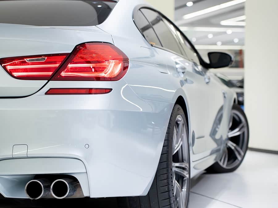 BMW M6 2019 image de voiture #10
