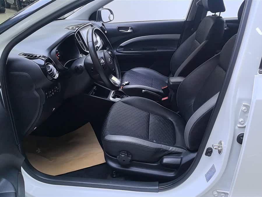 Kia KX1 2019 immagine di auto #10