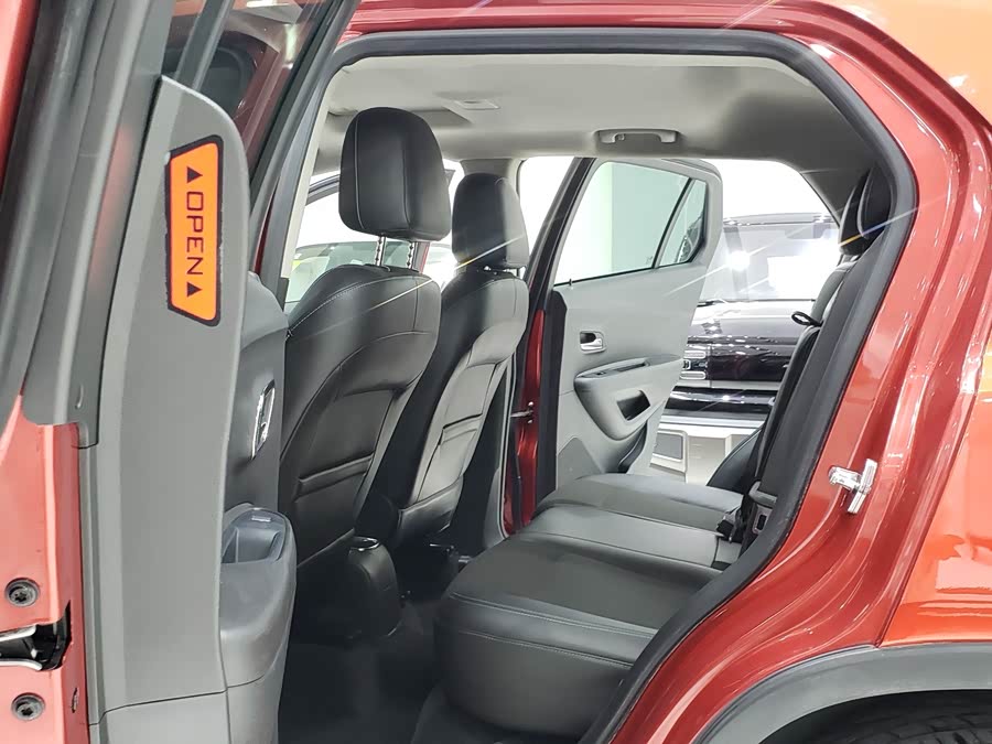 Chevrolet Tracker 2015 #10 Chevrolet Tracker 2015 car image #10