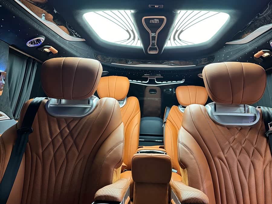 Mercedes-Benz V Class 2025 car image #10