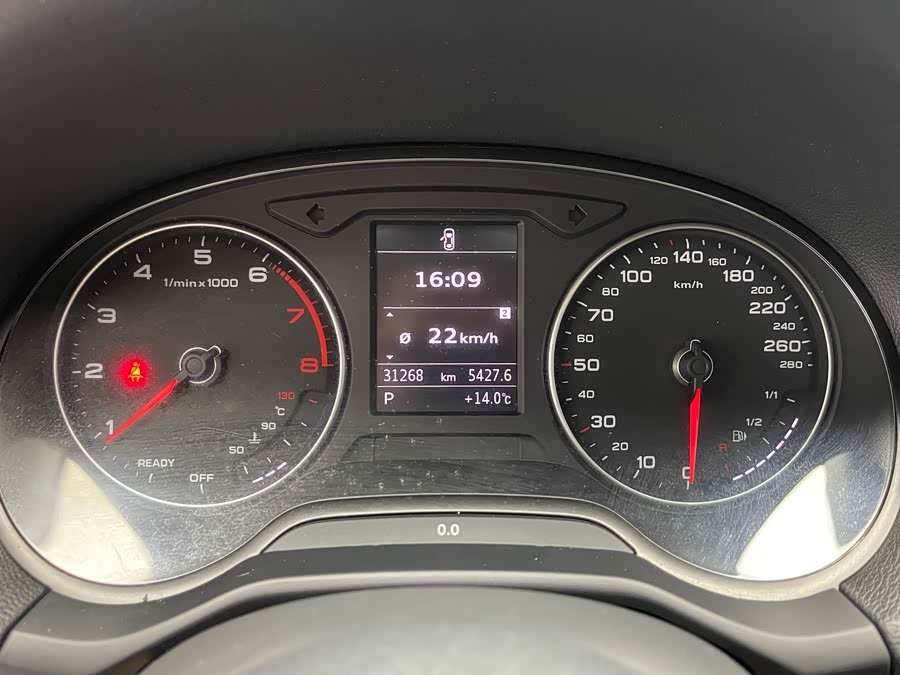 Audi Q2L 2019 #10 Audi Q2L 2019 image de voiture #10