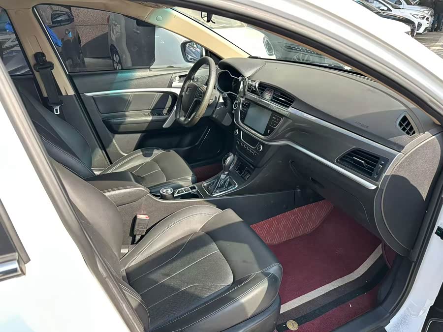 GEELY Emgrand 2017 #10 GEELY Emgrand 2017 car image #10