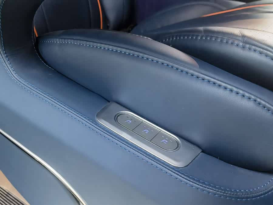 Mercedes-Benz Vito 2024 car image #10