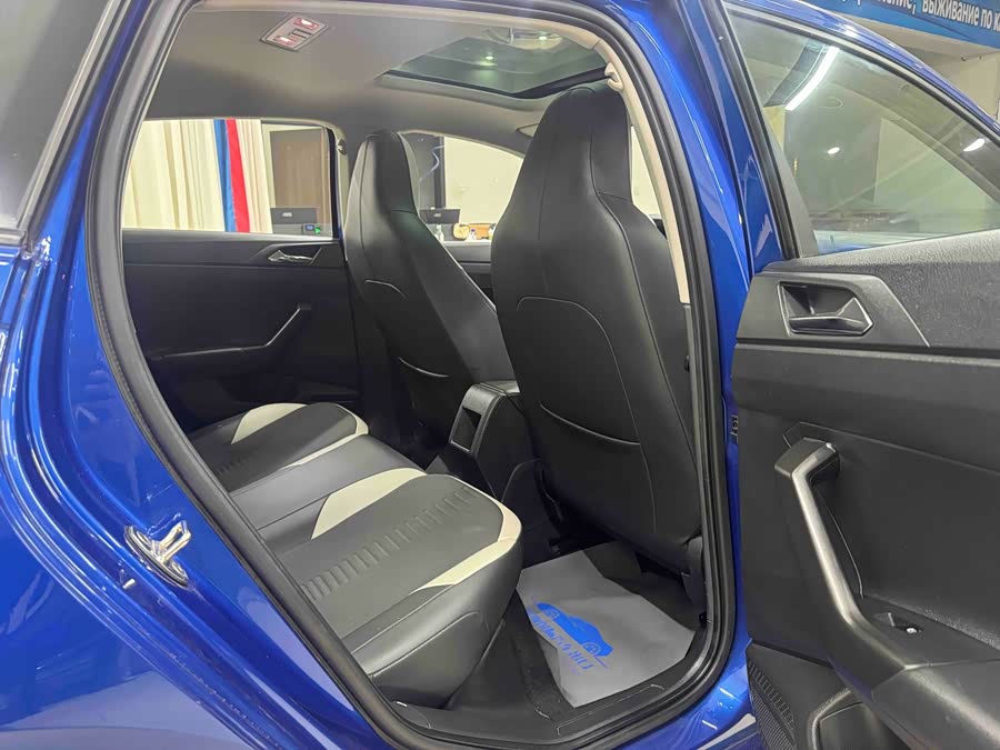 Volkswagen Polo 2021 immagine di auto #10