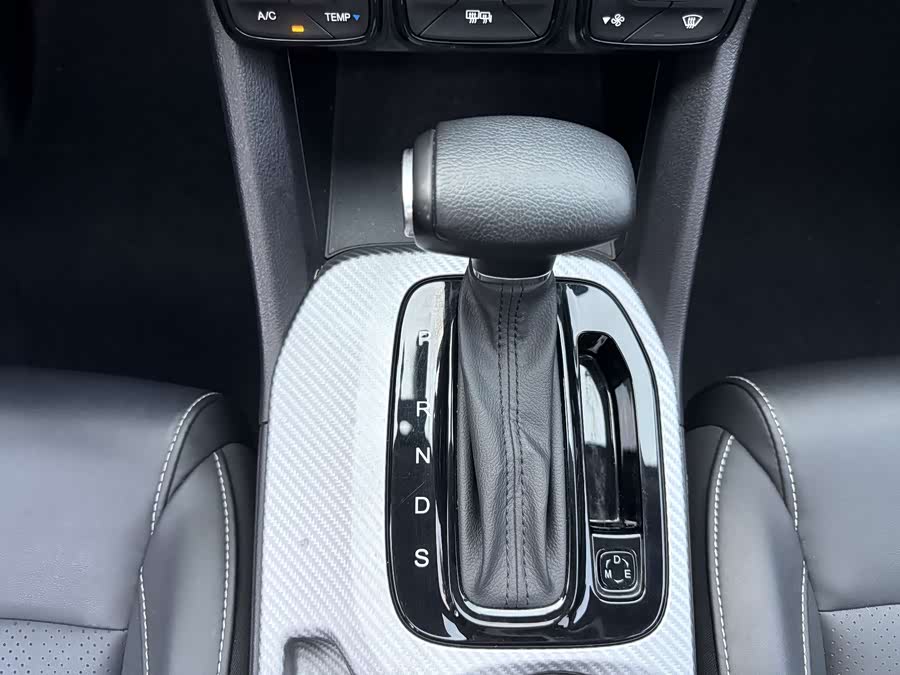 GAC Trumpchi GS3 2020 #10 GAC Trumpchi GS3 2020 imagen de coche #10