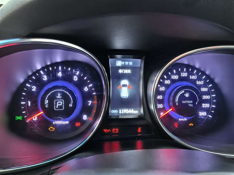 Hyundai Grand Santa Fe 2014 #10 Hyundai Grand Santa Fe 2014 car image #10