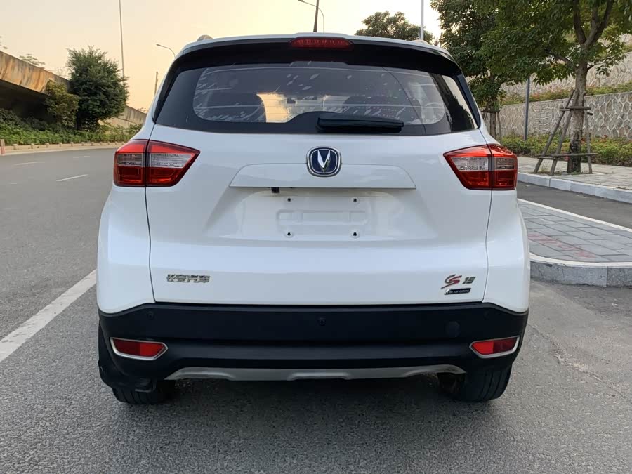 Changan CS15 2016 car image #10