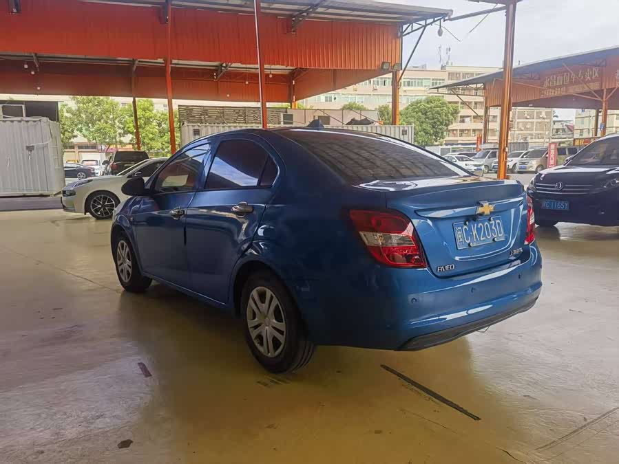 雪佛兰 爱唯欧 2015 汽车图片 #10