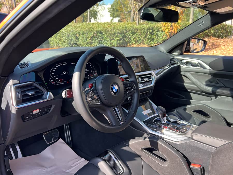 BMW M4 2022 car image #10