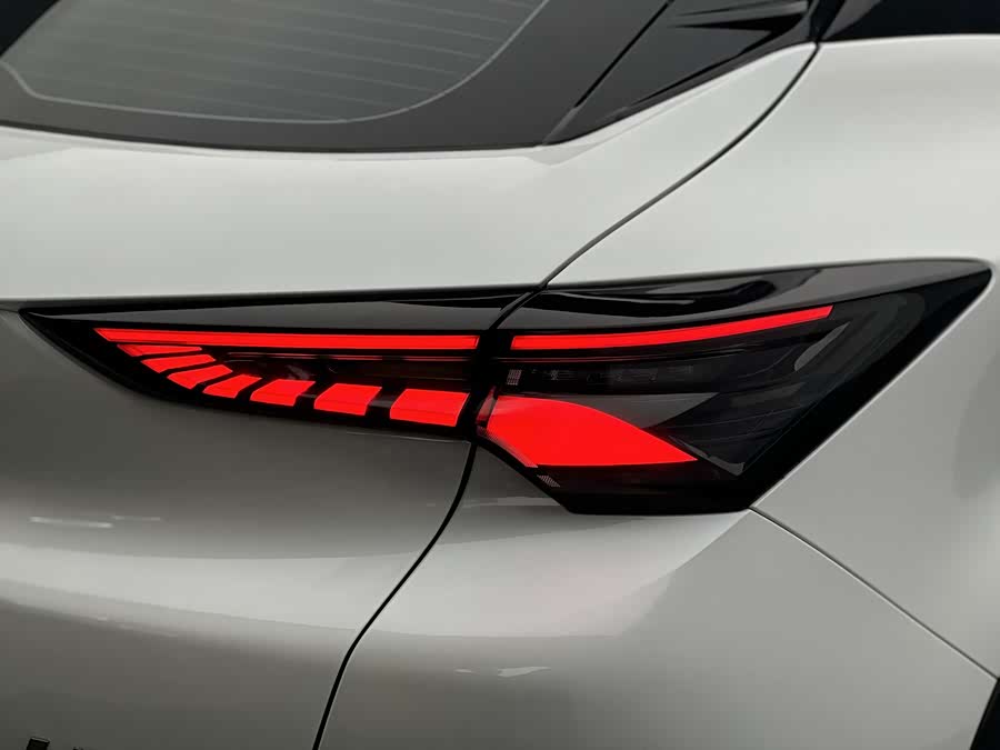 Changan UNI-T 2022 car image #10
