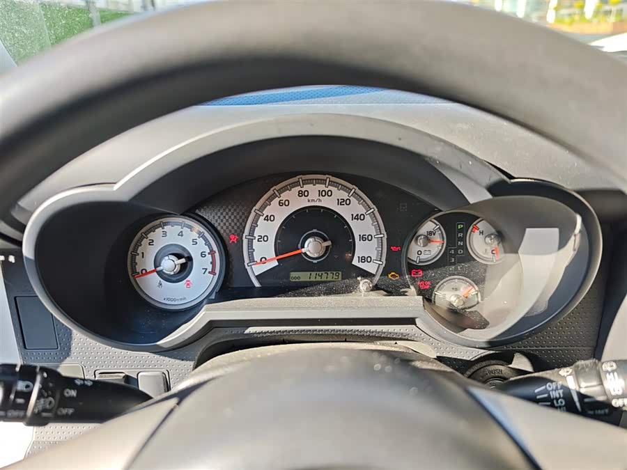 Toyota FJ Cruiser 2018 #10 Toyota FJ Cruiser 2018 car image #10