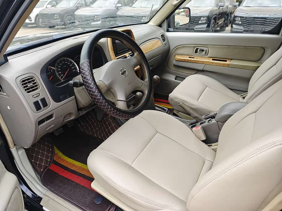 日产 日产帕拉丁 2007 汽车图片 #10