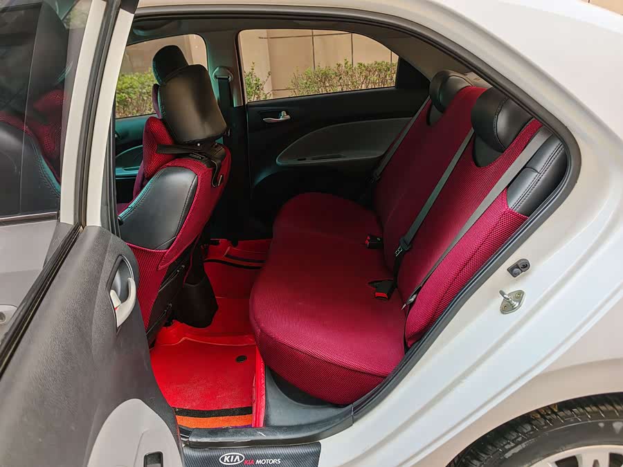 起亚 焕驰 2018 汽车图片 #10