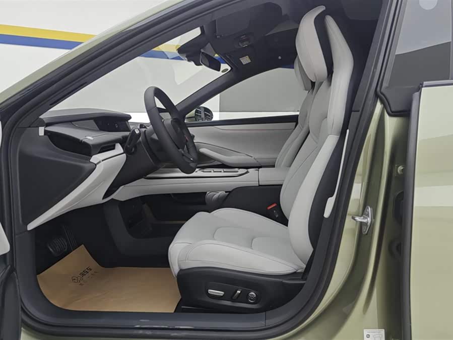 MI SU7 2025 car image #10