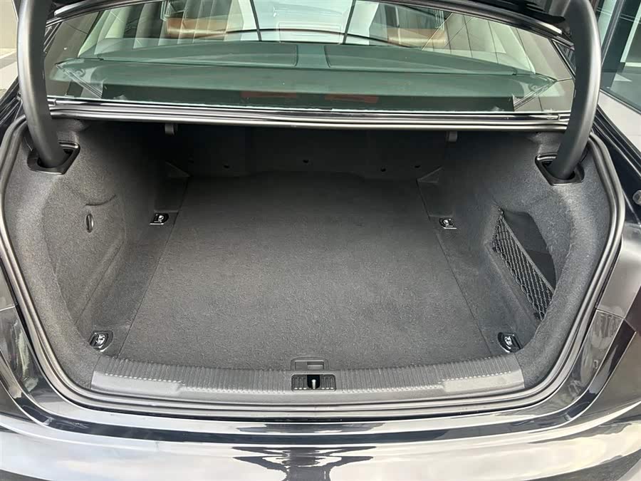 Audi A6L 2014 car image #10