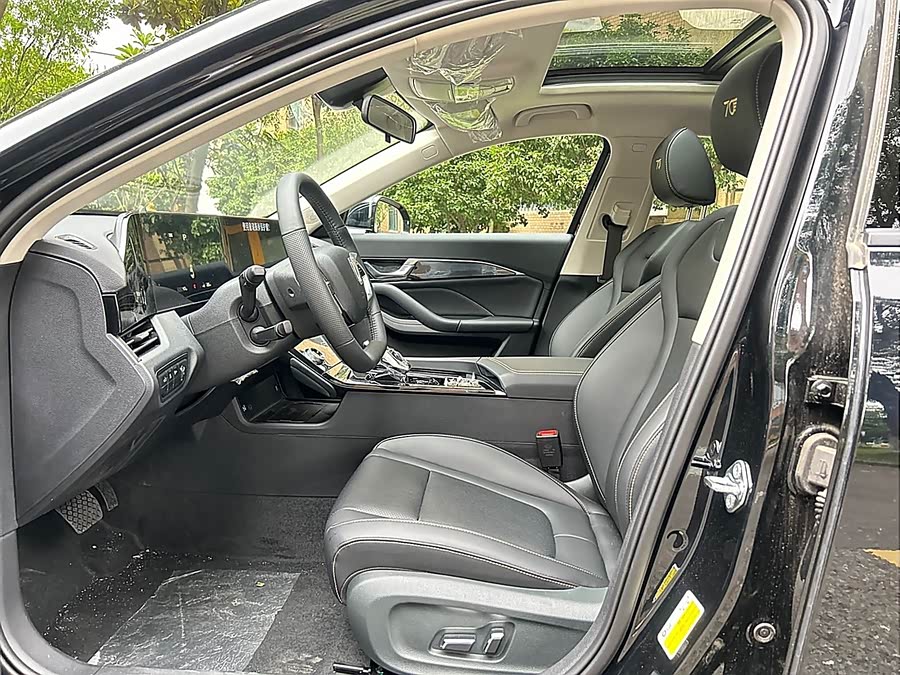 2023 car image #10