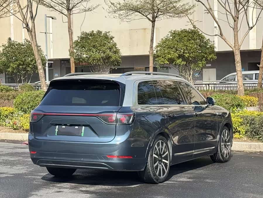 2024 car image #10