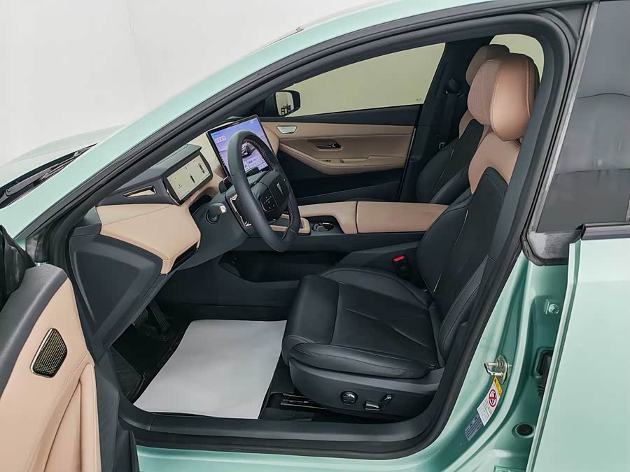 Deepal SL03 2023 #10 Deepal SL03 2023 car image #10