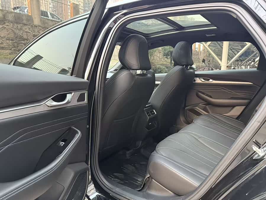 GEELY Preface 2024 #10 GEELY Preface 2024 car image #10