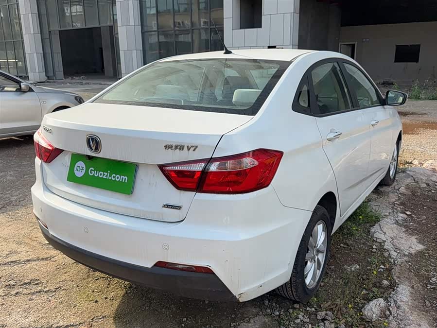 Changan Alsvin V7 2018 car image #10