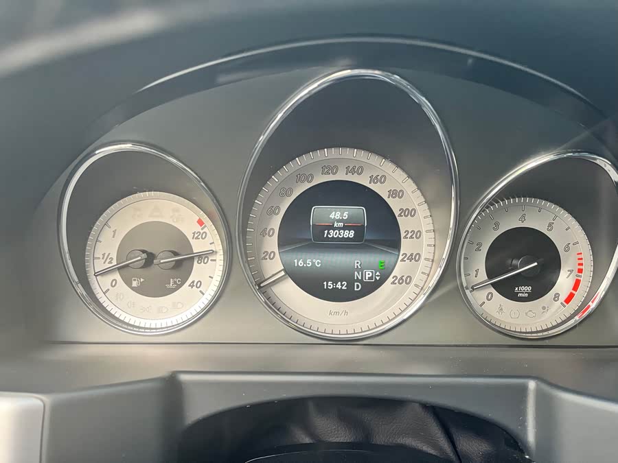 Mercedes-Benz GLK Class 2014 car image #10