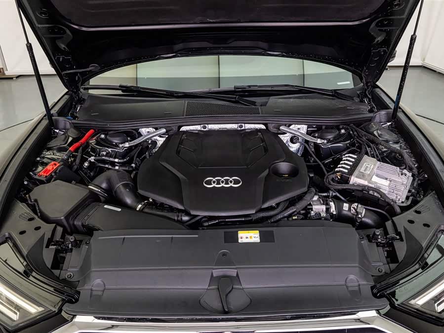 Audi A6L 2020 car image #10