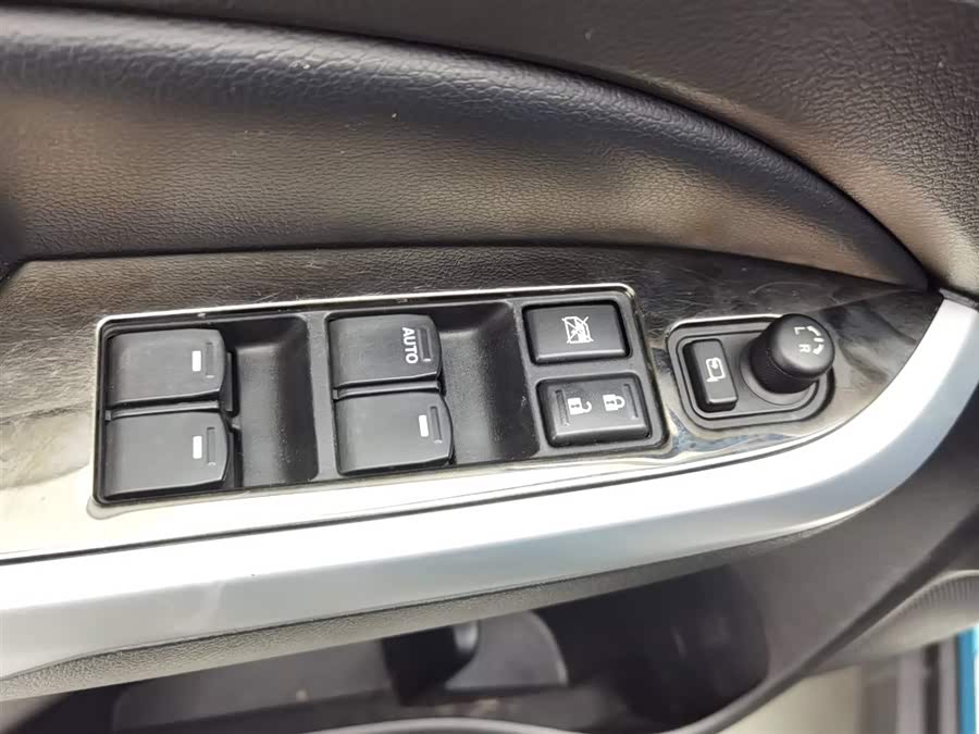 铃木 维特拉 2016 汽车图片 #10