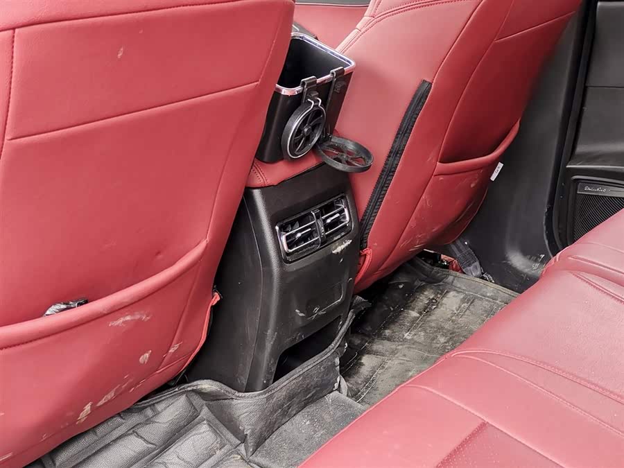 Jetour X70 2024 car image #10