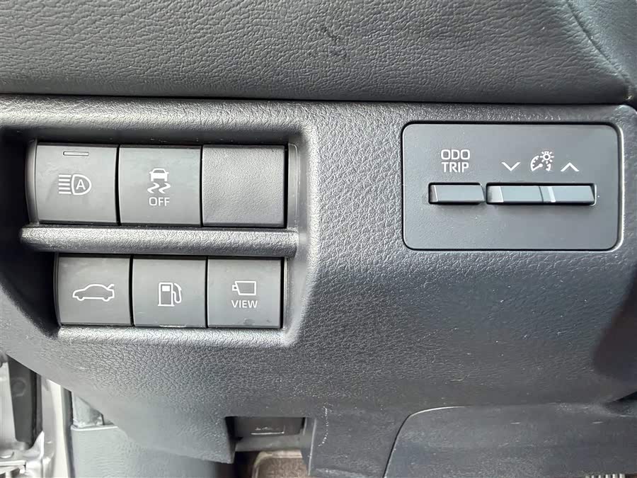 Toyota Avalon 2021 car image #10