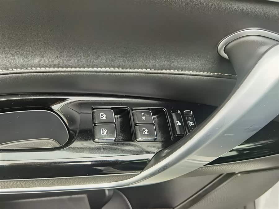 Changan CS95 2021 car image #10