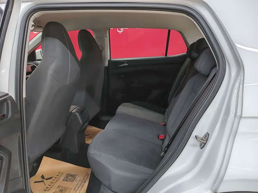Volkswagen T-Cross 2023 #10 Volkswagen T-Cross 2023 car image #10