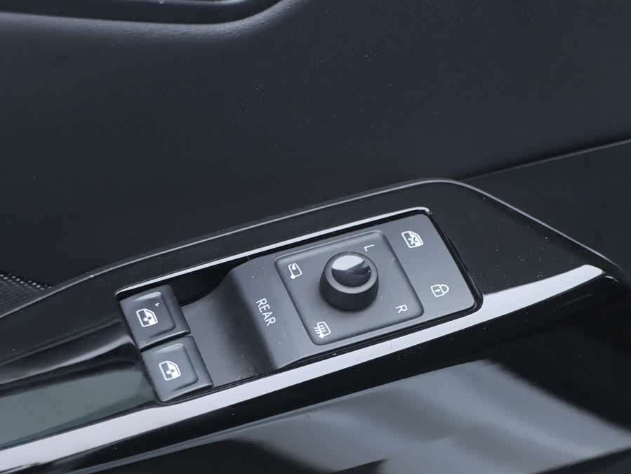 Volkswagen ID.3 2023 #10 Volkswagen ID.3 2023 car image #10