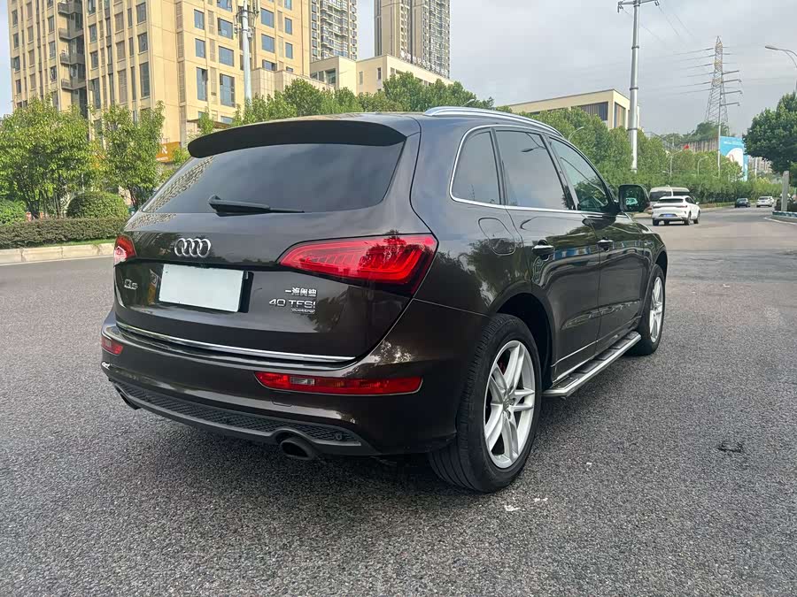 Audi Q5 2017 car image #10