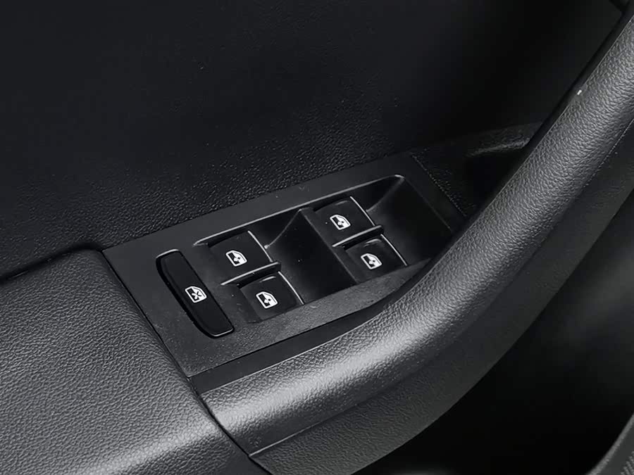 Skoda Octavia 2016 car image #10